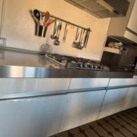 Cucina mod Boffi bianca/marmo/acciaio