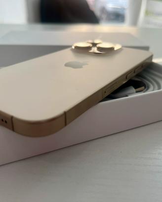 Iphone 16 pro 256 gb usato batteria 90%