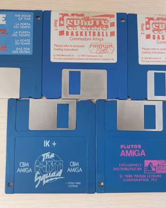 Floppy giochi originali Commodore Amiga testati OK