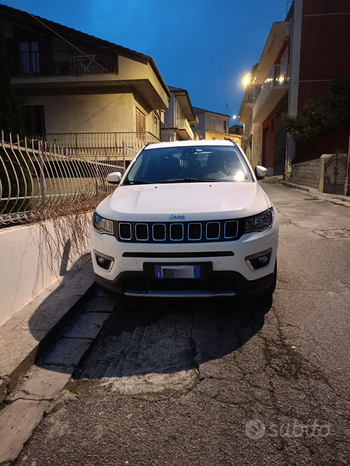 Jeep Compass Business