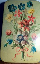 Cassetta in metallo vintage Mazzo di fiori Heller 