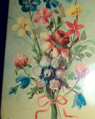 Cassetta in metallo vintage Mazzo di fiori Heller 