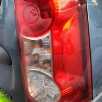 DACIA LOGAN 2007 - STOP POSTERIORE DESTRO