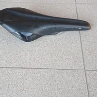 sella bici fizik arione