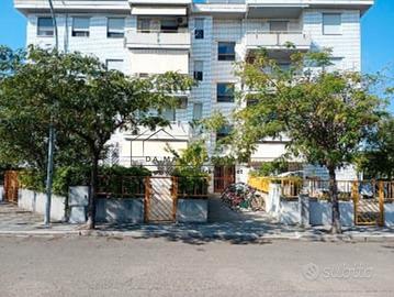 Appartamento primo piano via l'aquila