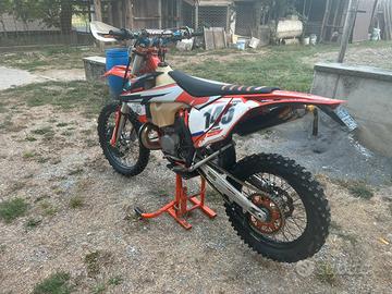 Ktm exc six days  250 2017