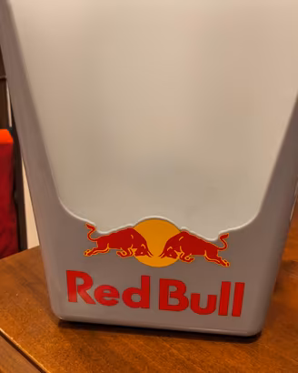 secchiello ghiaccio Red Bull
