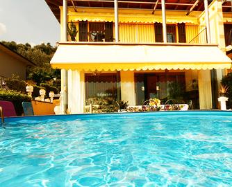 Villa vacanze - Jacuzzi e piscina - uso esclusivo