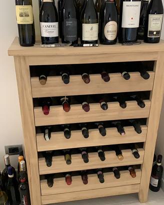 Cantina in legno artigianale