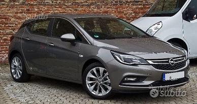 Parabrezza Opel Astra K