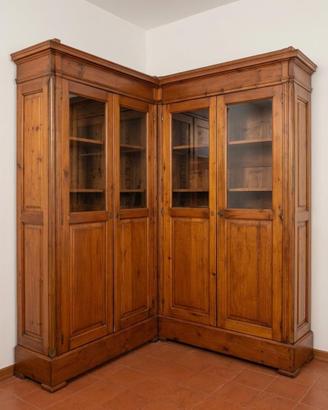 Libreria vetrina ad angolo in legno massello