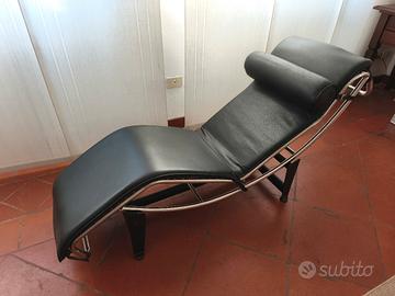 Chaise longue tipo LC4 
