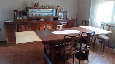 Tavolo allungabile e mobile cucina