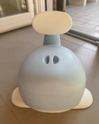 Kindsgut vasino di design a forma di balena