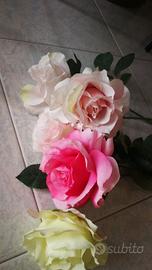 5 rose finte in buono stato