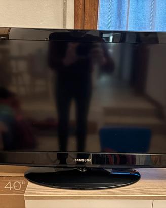 Tv Lcd Samsung 32”