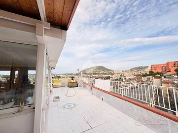 5 LOCALI A POZZUOLI
