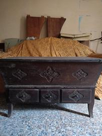 CREDENZA