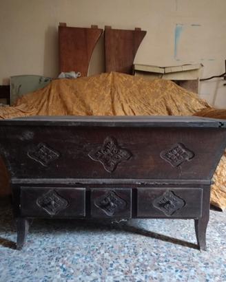 CREDENZA