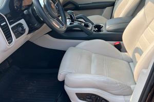 PORSCHE Cayenne Coupé - 2022