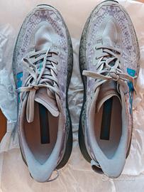 Scarpe Hoka