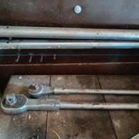 Cric e leve di manovra