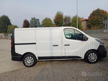 OPEL VIVARO EURO 6