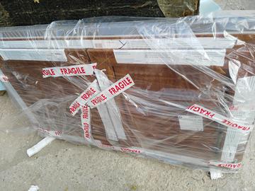 Finestra con battenti