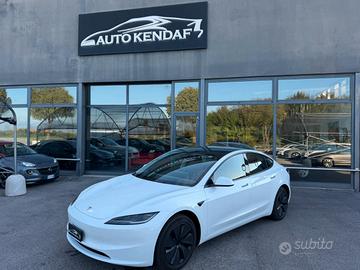Tesla Model 3 Premium rwd Long Range
