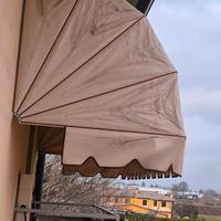 Tenda da sole a cappotta 