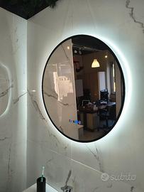 Specchio retroilluminato da 70 cm