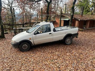 Fiat strada