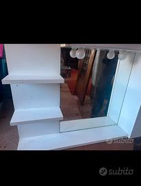 Mobiletto per bagno