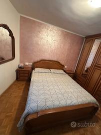 Camera da letto competa  in VERO LEGNO-svuoto casa
