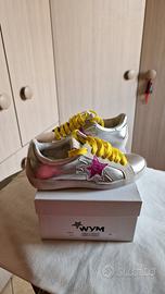 Sneaker in vera pelle laminata argento N.36