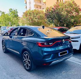 Renault ARKANA 12/2022 FULL HYBRID 145 CV