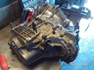 Cambio manuale hyundai trajet 2.0 16v
