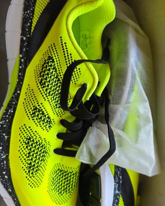 scarpe nuove da corsa / running, taglia 44 EU, col