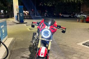DUCATI MONSTER 600 A2