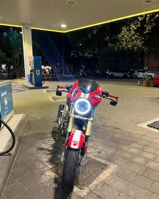 DUCATI MONSTER 600 A2