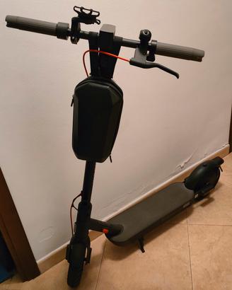 Xiaomi 4 pro 2°gen - monopattino elettrico