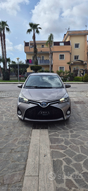 Toyota yaris hybrid 2015 active