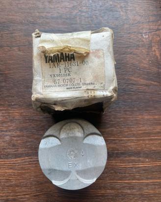 Pistone Yamaha FZ 750 1985-1987 (FZ750 1FN 2MG) (1