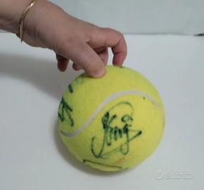 PALLA DA TENNIS AUTOGRAFATA LEGGERE LA DESCRIZIONE