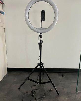Ring Light Cellular Line