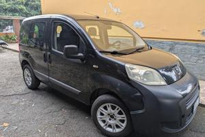 Peugeot Bipper (Fiat Qubo, Citroen Nemo) Autocarro