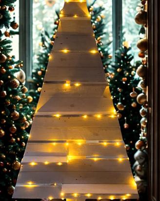 Albero di Natale in legno creato artigianalmente