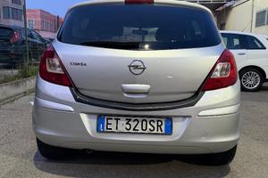 Opel corsa GPL/BENZINA