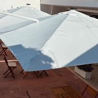 2 ombrelloni palo laterale 3x3