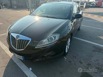 LANCIA Delta 1.4 T-jet 120CV Platino ecochic GPL